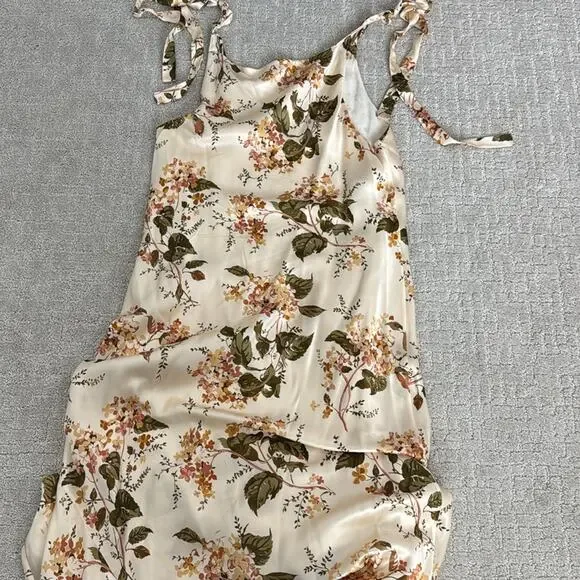 Reformation Aden 100% Silk Dress in “Bella” floral print cream sleeveless midi - Picture 11 of 11